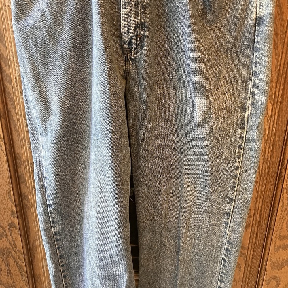 Wrangler Jeans‎ Men's Size 35x34 Regular Fit Straight Leg Light Wash 96501DS - Picture 3 of 14